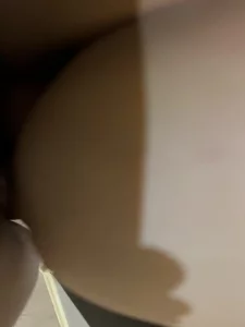 窗前刺激